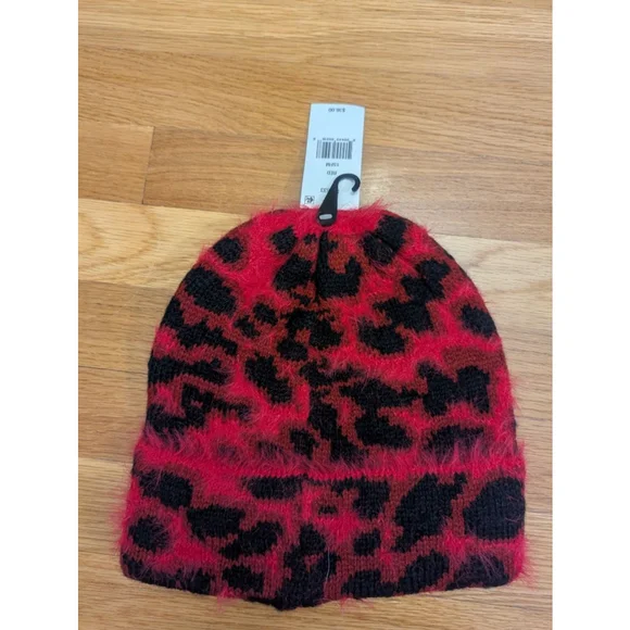 DKNY Red Black Leopard Print Beanie NWT One Size - Picture 2 of 6
